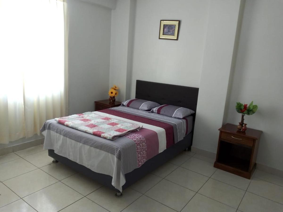Hospedaje Residencial Los Fresnos - Miraflores Piura Exteriör bild